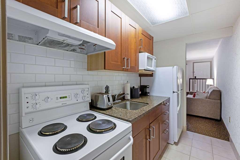 ホテル ベストウェスタン ハルトンヒルズ ジョージタウン 部屋 写真